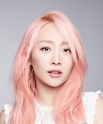 Nicole Jung