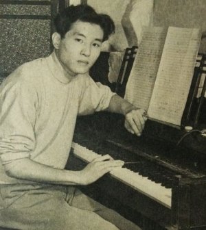 Toshiro Mayuzumi