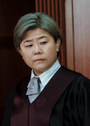 Na Geun Hee | La giudice