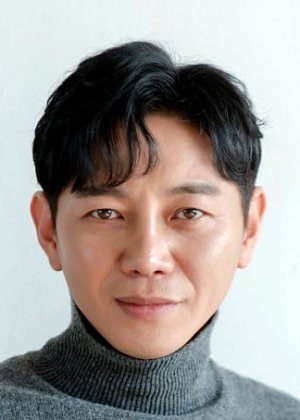 Won Hyun Joon in Café Minamdang Korean Drama (2022)