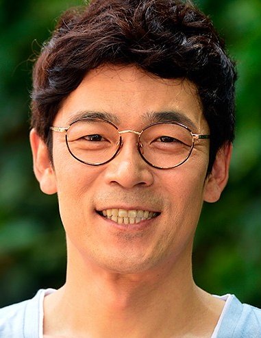 Seung Jun Lee
