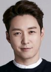 Shim Hyung Tak di Five Enough Drama Korea (2016)