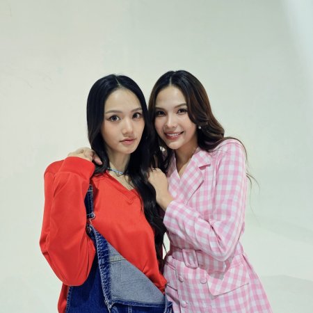 Hometown Romance (2026)