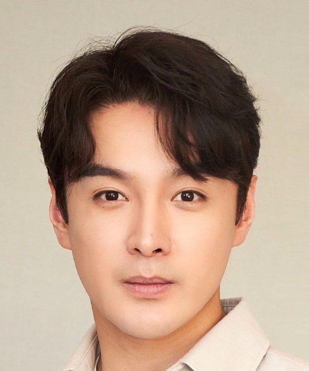 Hao Wei Zhang