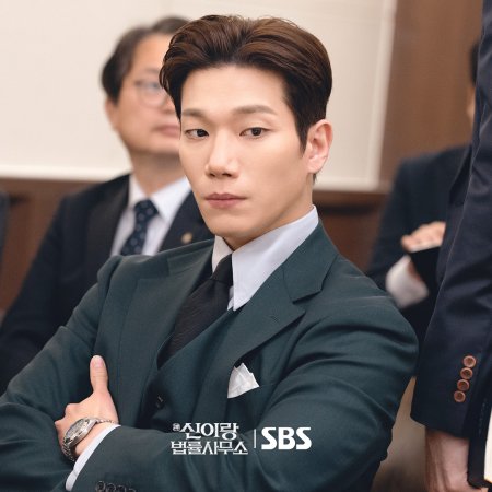 Phantom Lawyer (2026)