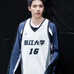 The Warmth in the Dark Chinese Drama photo