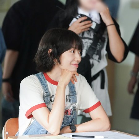 Undercover Miss Hong (2026)