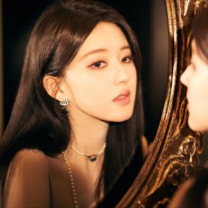 Guess Zhao Lusi's Drama by Her Outfit