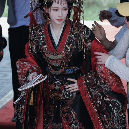 Empress Reborn ()