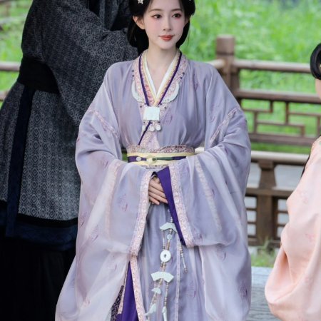 Empress Reborn ()