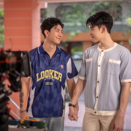 A Dog and a Plane ()