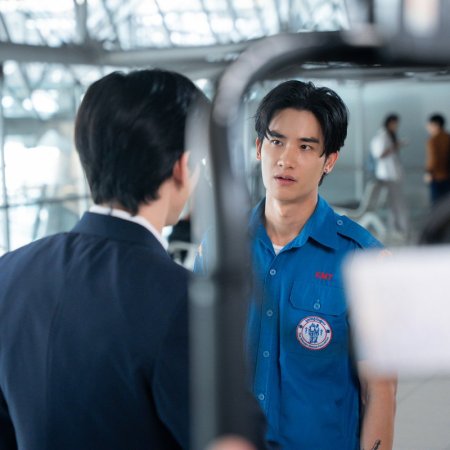 Tay Tawan Vihokratana
