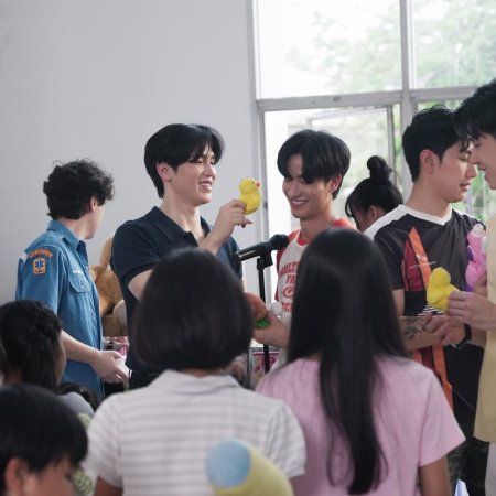 New Thitipoom Techa-apaikhun