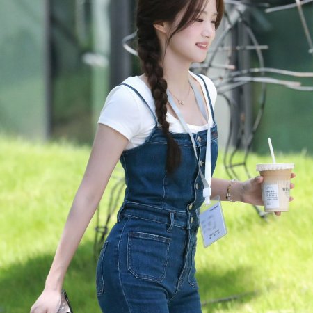 When I Meet the Moon (2026)