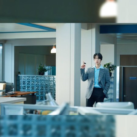 Undercover Miss Hong (2026)