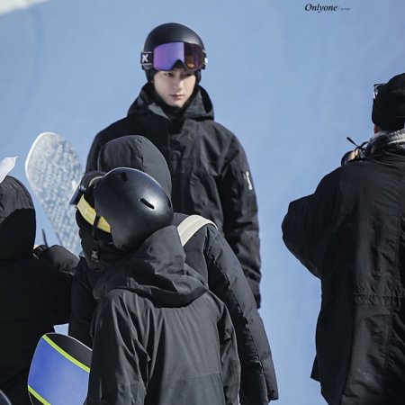 Ski into Love (2025)