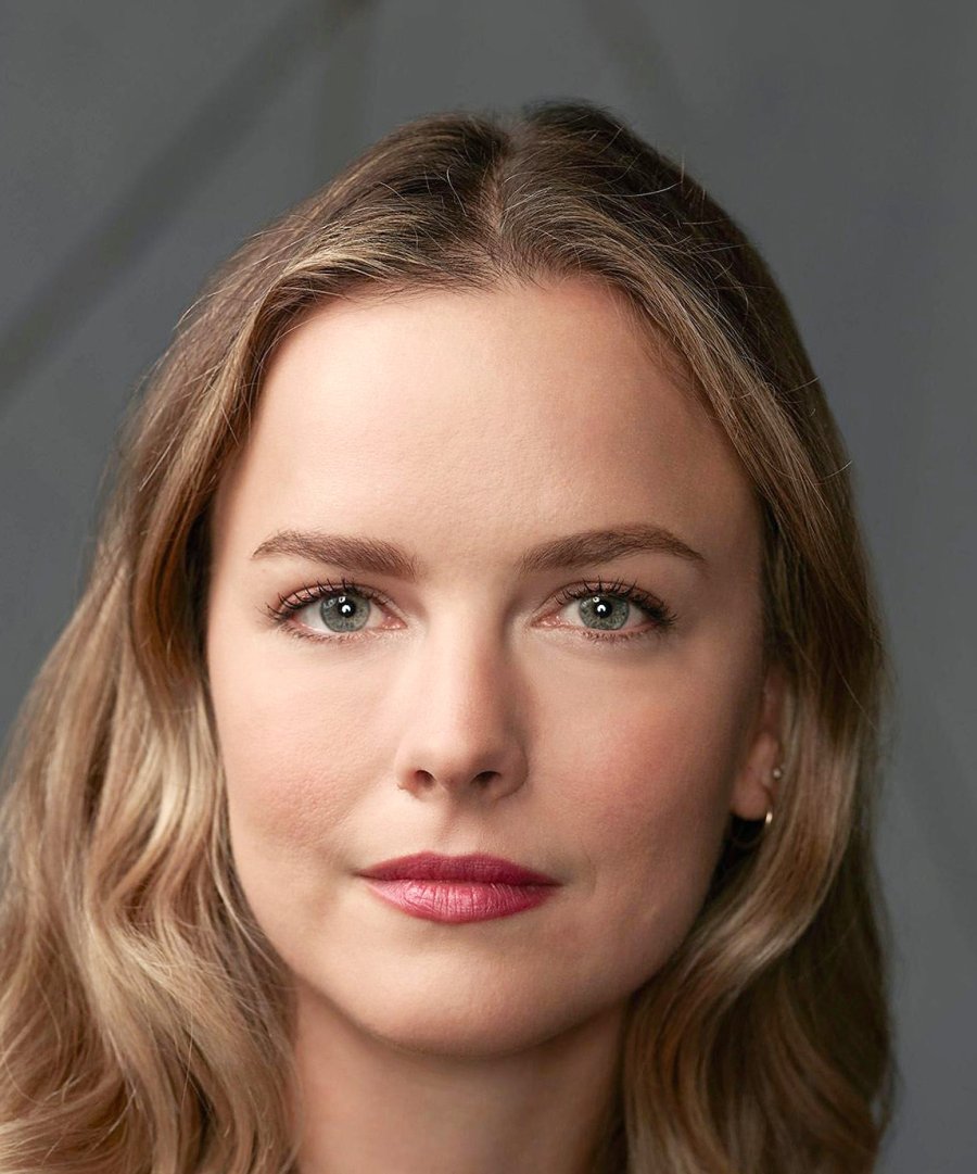 Allison Miller (Allison Miller) - MyDramaList, image size:900x1081