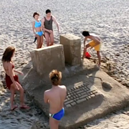Bloody Beach (2000)