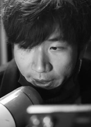 Xuan Zi in Desert Chasing Chinese Movie