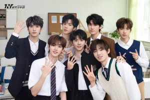 HX Teens In Times TNT