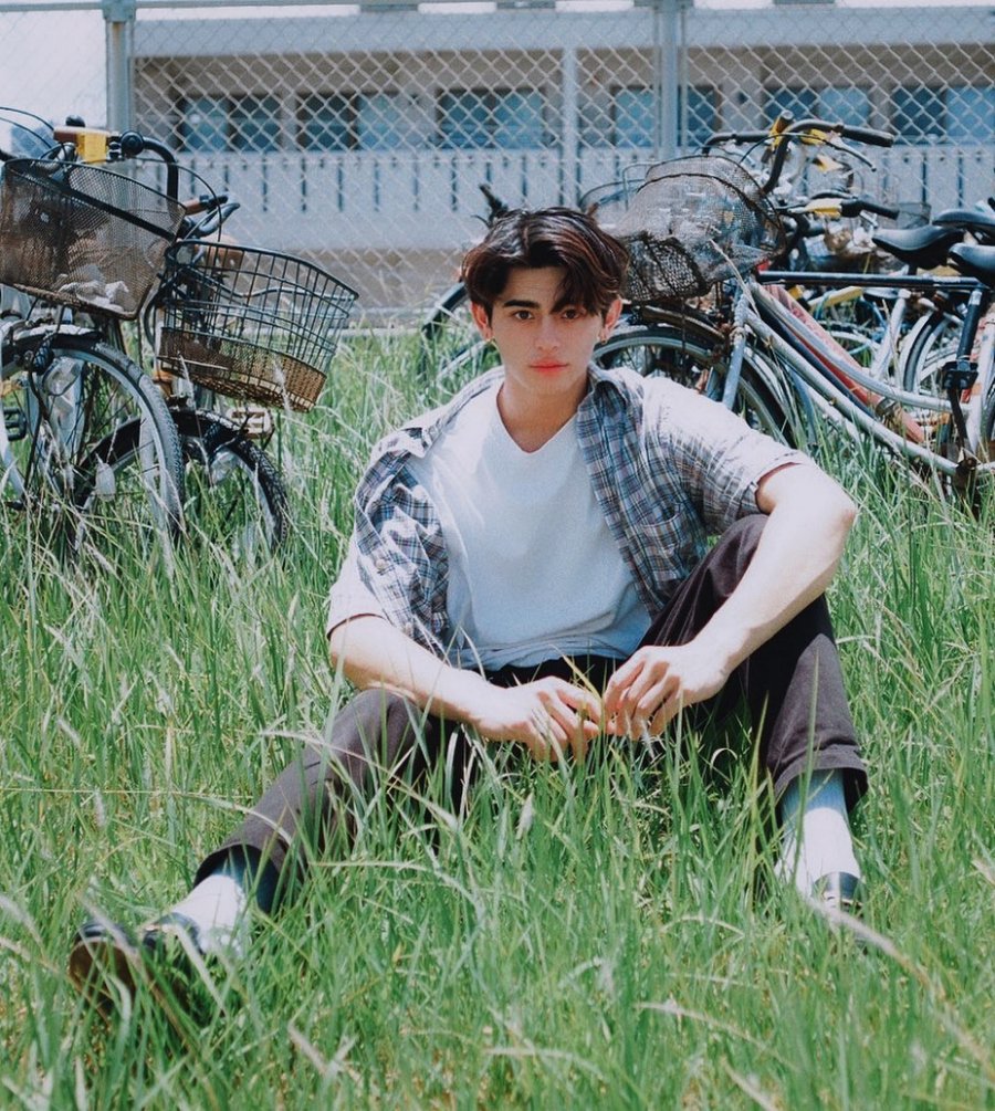 After Moving Seats, the Boy Behind Me Has a Crush on Me_Gennosuke (16).jpg After Moving Seats, the Boy Behind Me Has a Crush on Me_Gennosuke (16).jpg