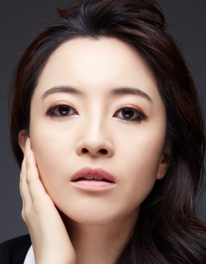Tae Young Lee