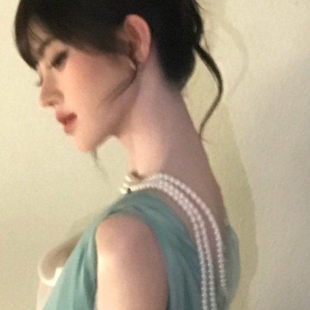 Ju Jing Yi