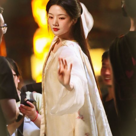 Liang Chen Mei Jin ()