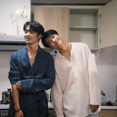 Trapped in Osaka Chinese Drama(2025) photo