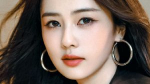 Bai Lu's studio draws attention amid contract renewal rumors