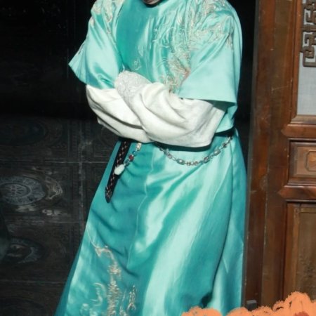 Qia Feng Chun ()