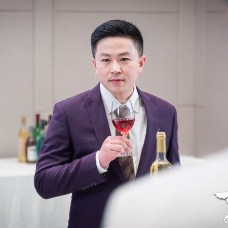 Gambiered Guangdong Gauze ()