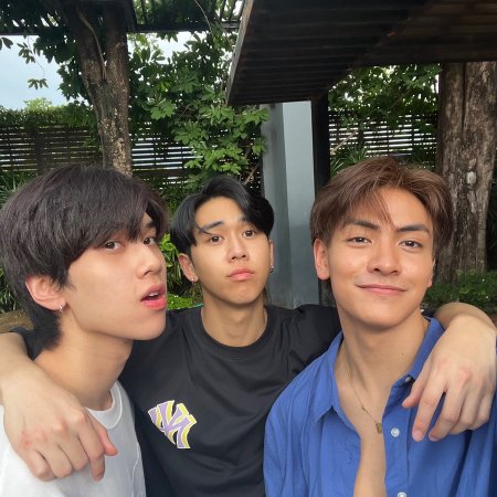 Safe House Season 3: Best Bro Secret (2022)