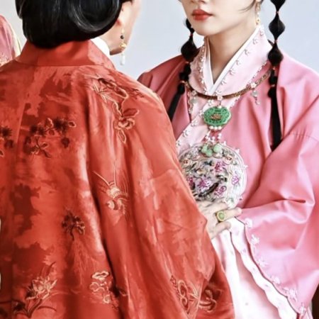 Liang Chen Mei Jin ()