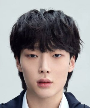 Hyeon Seung Yoo