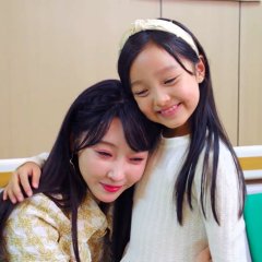 Threading Mom's Wings Chinese Drama photo