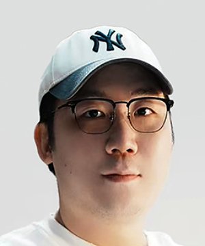Qing Jie Zeng