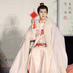 Tigers Sniff the Rose Chinese Drama photo