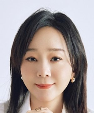 Yi Nan Wang