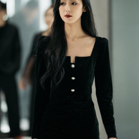 Xiao Shi De Ta Zhi Qian Jin Gui Lai (2024)