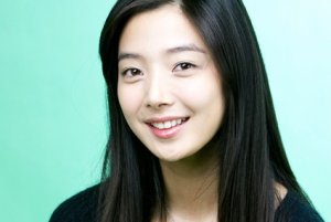Hong Seung Ah 