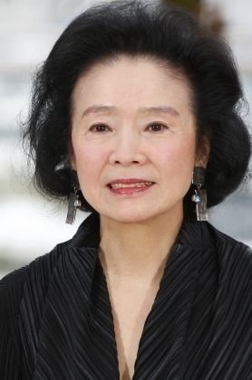 Yoon Jung Hee (윤정희) - MyDramaList