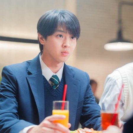 School Trip: Joined a Group I’m Not Close To (2025)