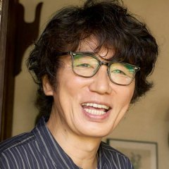 Yusuke Santamaria photo