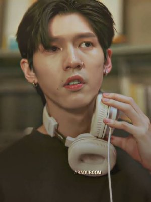 His nose ring is my dead