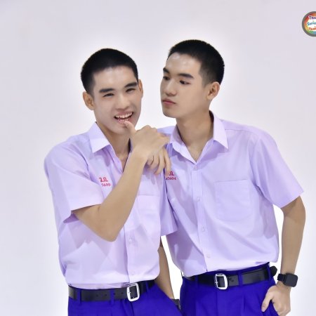 Class Crush Crisis ()