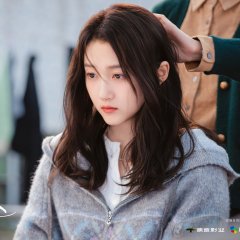 Guan Xiao Tong photo