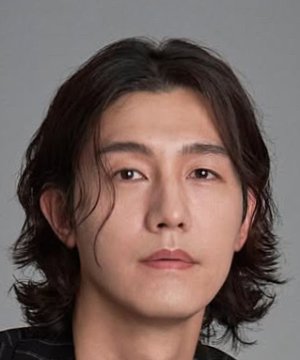 Ki Woo Lee