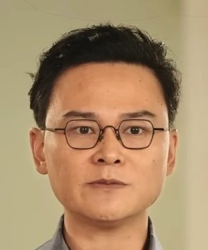 Chun Bao Wang
