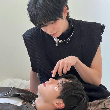 Secret Relationships (2025)